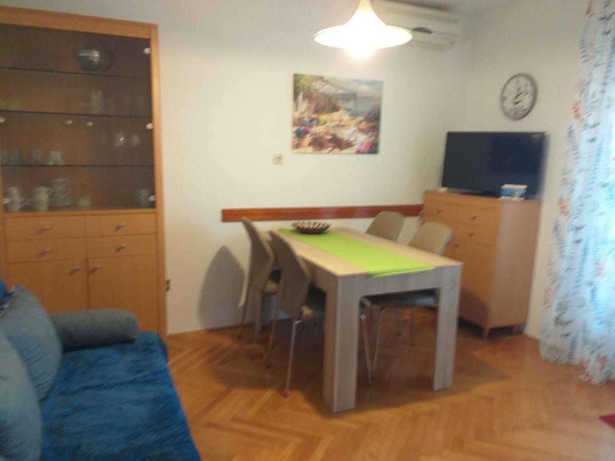 Apartments Picolo Paradiso Miljenko Debelic Barbat na Rabu Kültér fotó