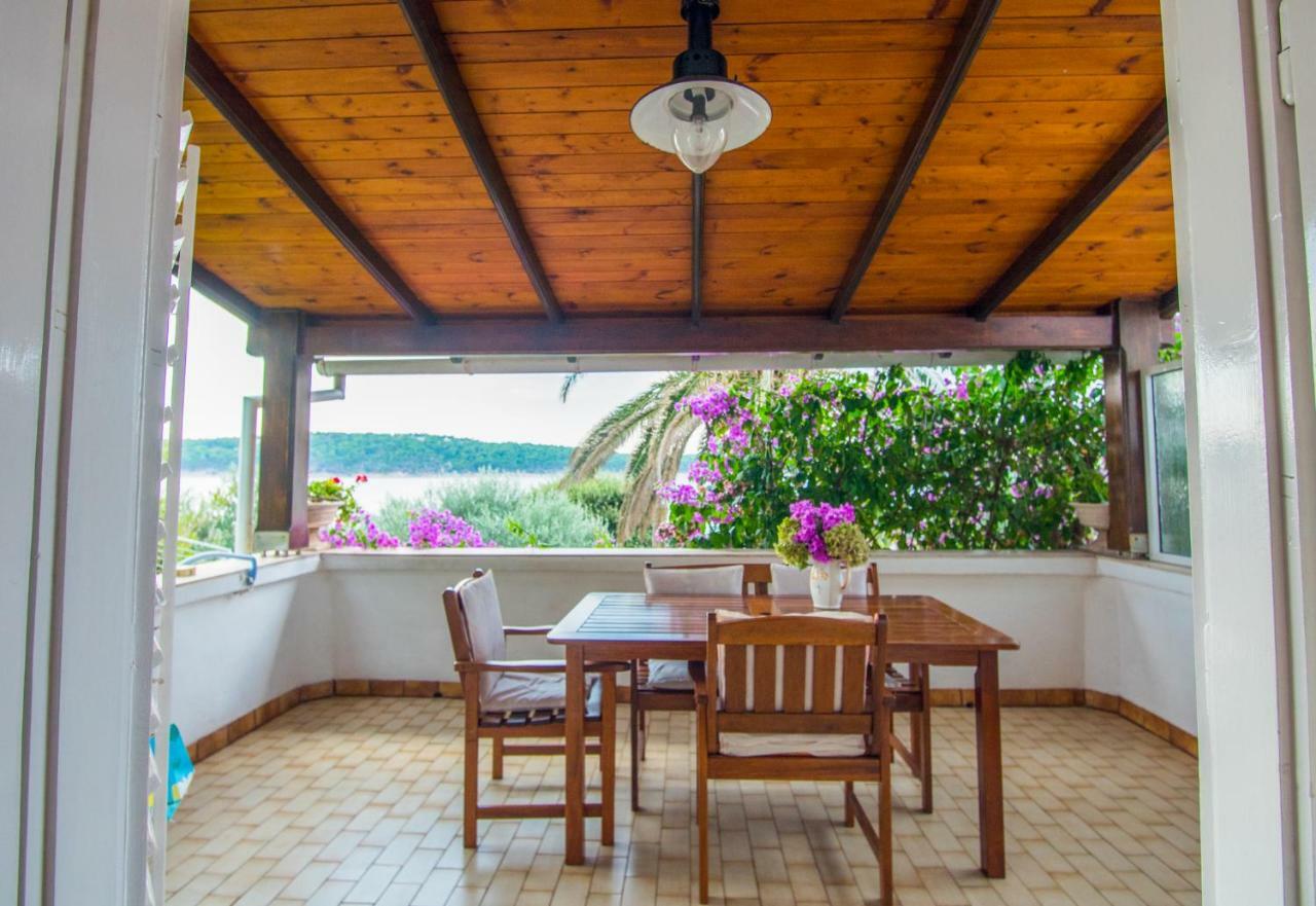 Apartments Picolo Paradiso Miljenko Debelic Barbat na Rabu Kültér fotó