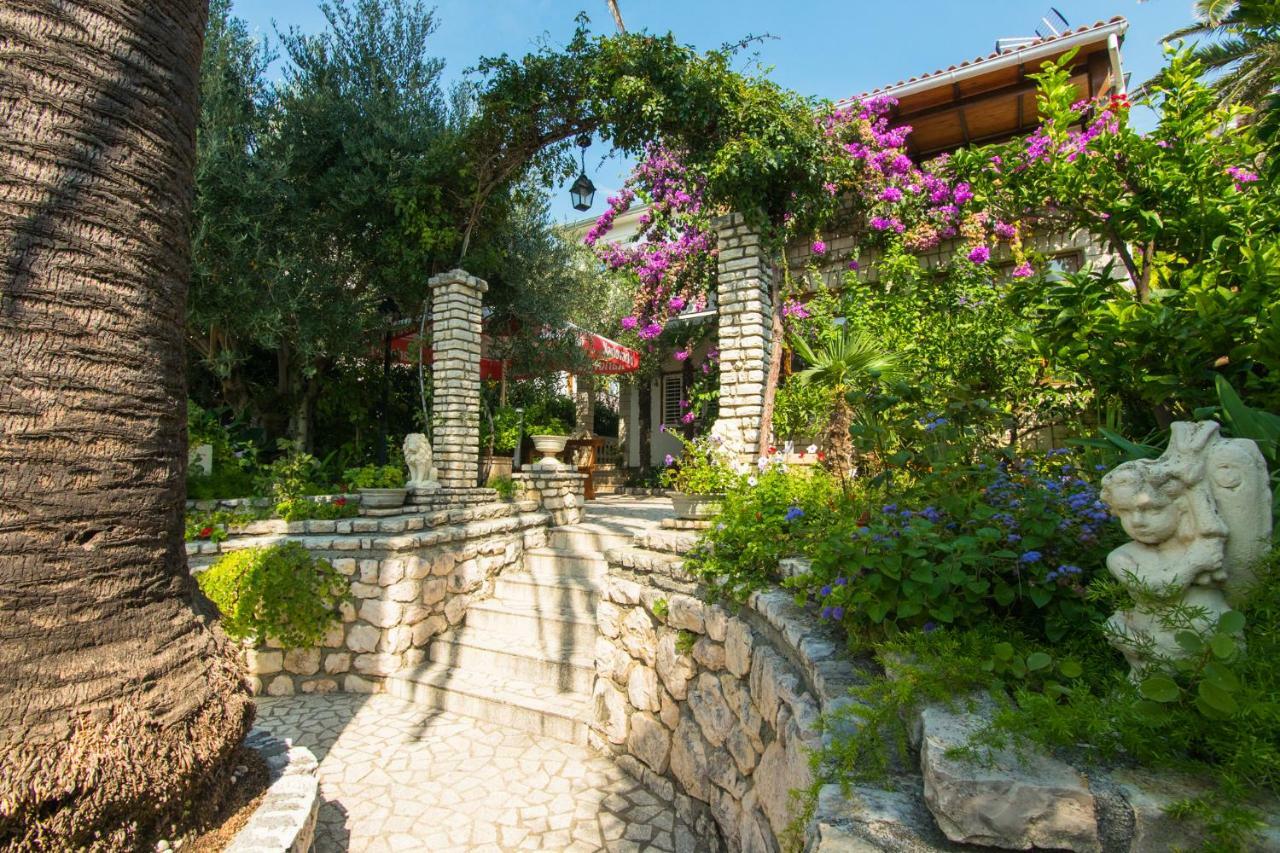 Apartments Picolo Paradiso Miljenko Debelic Barbat na Rabu Kültér fotó